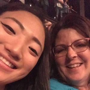 Meet your Posher, Amy